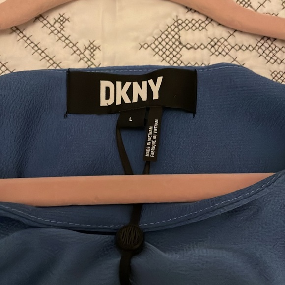 DKNY women’s blue long sleeve blouse - Picture 3 of 10